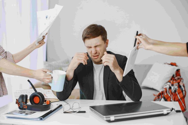 “Why ‘Experience Required’ Keeps Increasing Even for Entry-Level Roles” Explores risk transfer from companies to candidates and the cost of training vs hiring