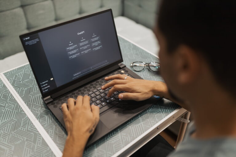 Stop Treating AI Like a Specialist Tool Why AI Fluency Is the New Baseline Skill at Work